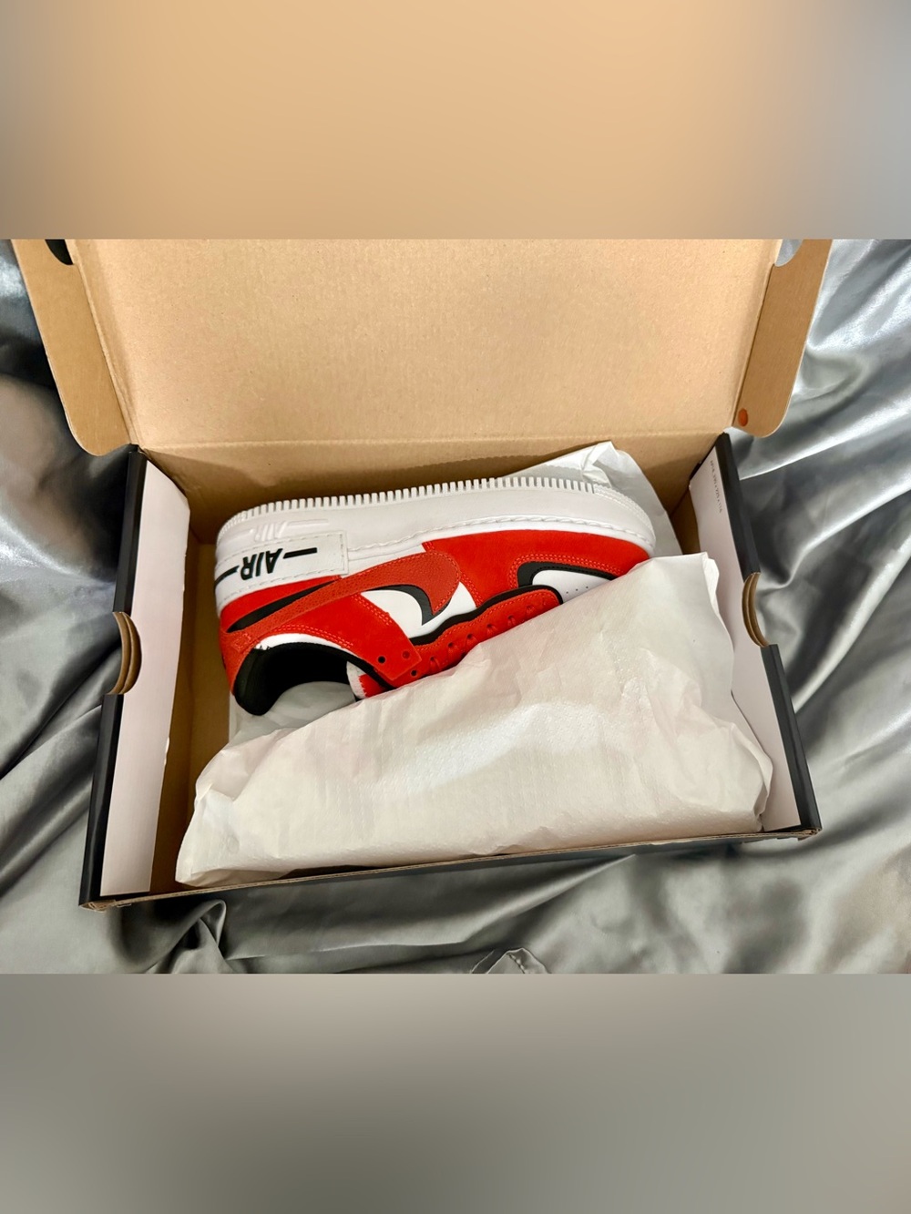 Nike Women’s Air Force 1 Shadow Low-Top Sneakers - Picture 5 of 7